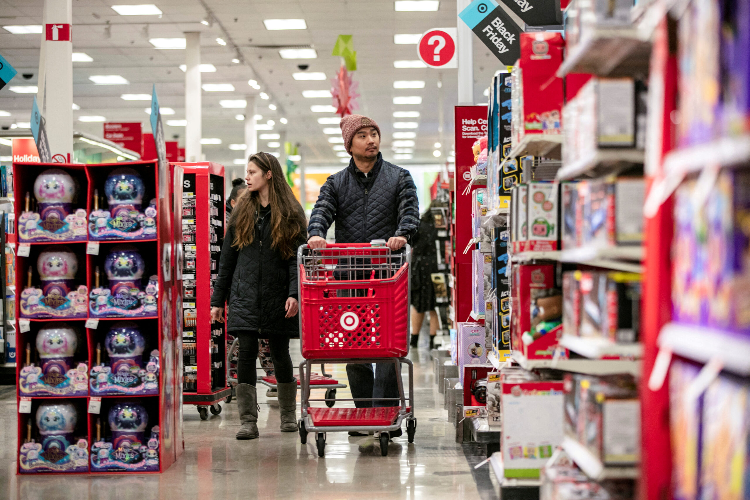 NRF Forecasts Retail Sales to Reach at Least $5.23 Trillion in 2024